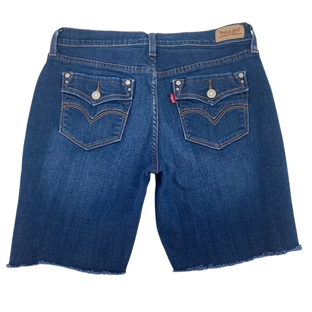 Levis 505 Womens 6 Straight Leg Denim Shorts Dark Wash Frayed Hem Flap Pocket